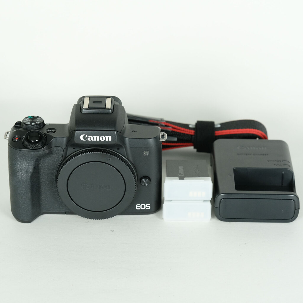 Canon EOS Kiss M [�{�f�B �u���b�N]