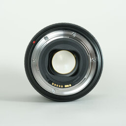 Canon EF24-105mm F4L IS II USM Canon EF24-105mm F4L IS II USM