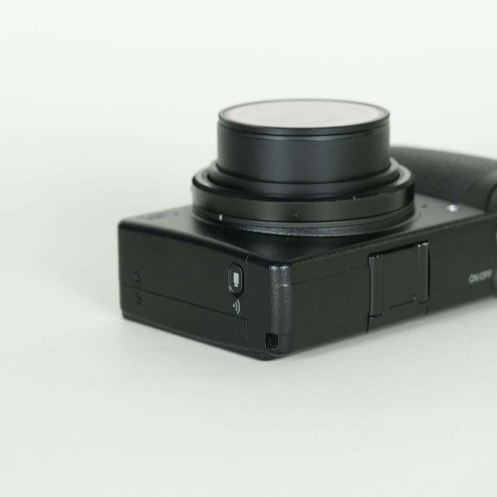 RICOH GR IIIx RICOH GR IIIx