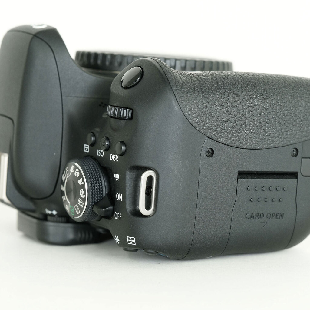 Canon EOS Kiss X8i Canon EOS Kiss X8i