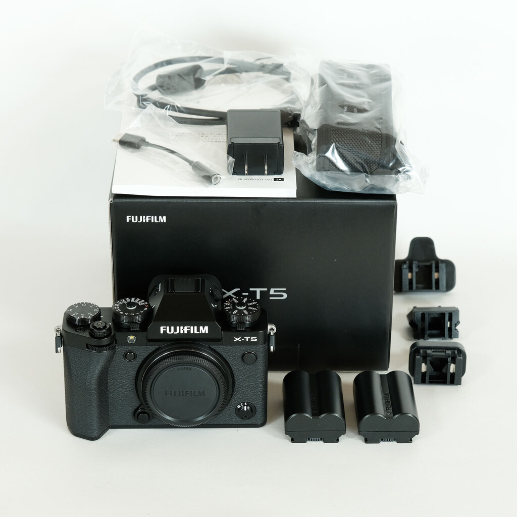 FUJIFILM X-T5の出品 | ONE SCENE（ワンシーン）