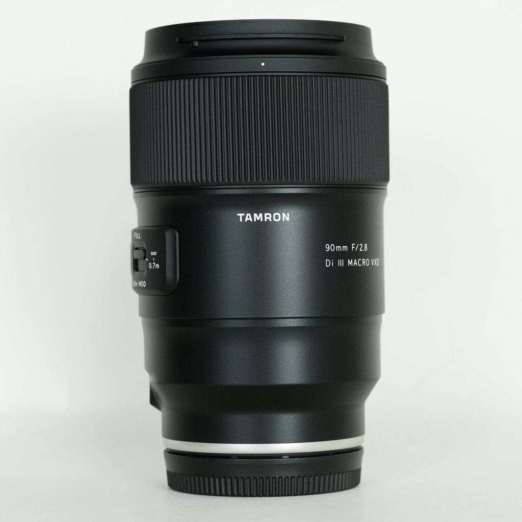 TAMRON 90mm F/2.8 Di III MACRO VXD [ソニーE用]