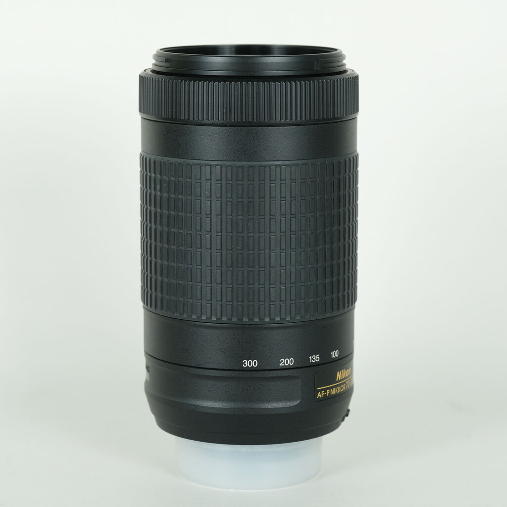 Nikon AF-P DX NIKKOR 70-300mm f/4.5-6.3G ED VR Nikon AF-P DX NIKKOR 70-300mm f/4.5-6.3G ED VR