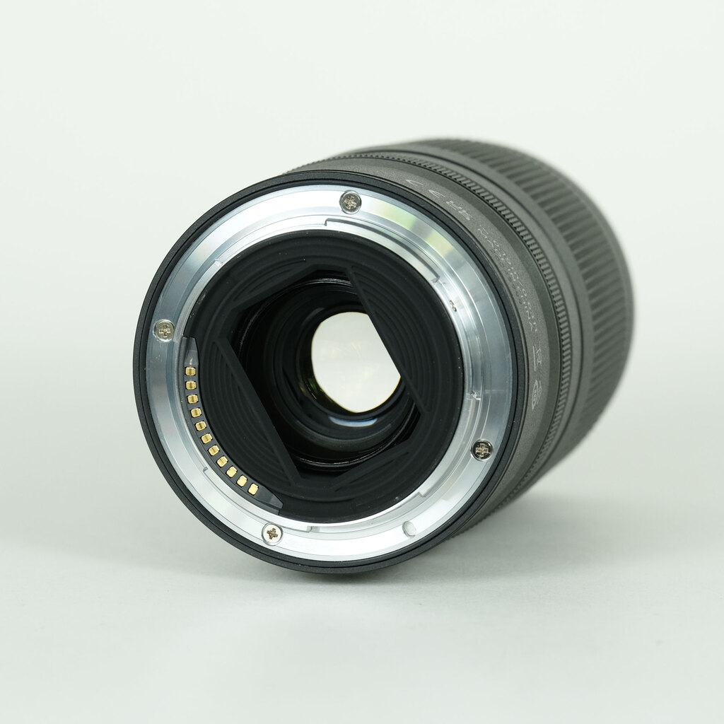 Nikon NIKKOR Z 28-75mm f/2.8 Nikon NIKKOR Z 28-75mm f/2.8