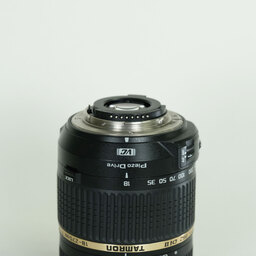 TAMRON 18-270mm F3.5-6.3 DiII VC PZD/Model B008N（ニコン用）