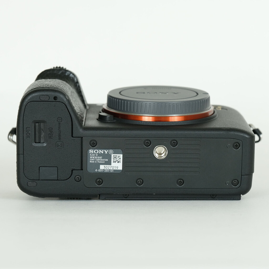 SONY α9(ILCE-9) SONY α9(ILCE-9)