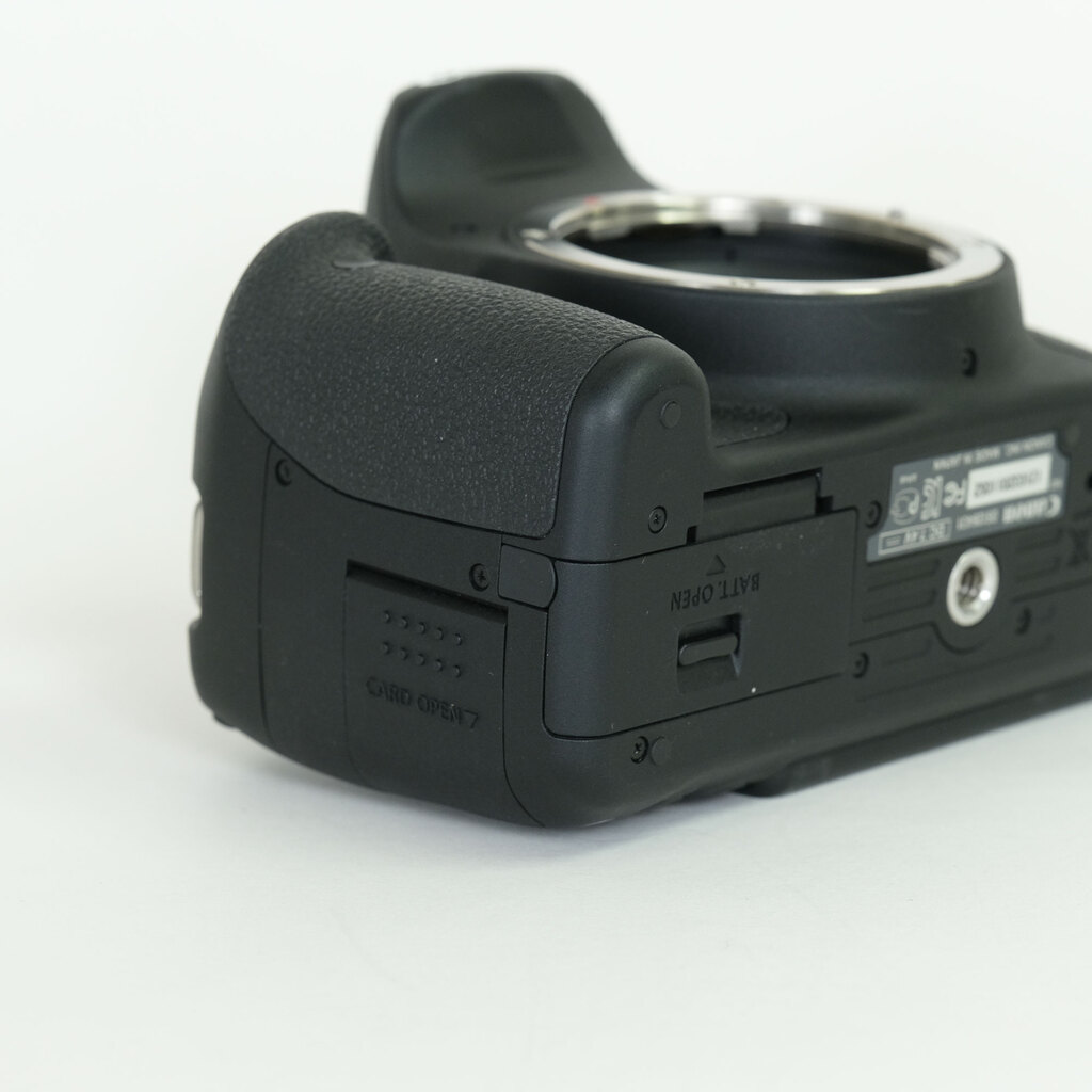 Canon EOS Kiss X7i