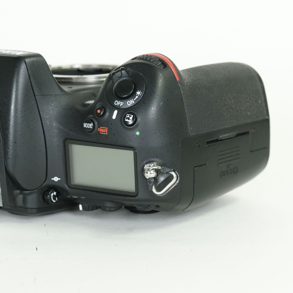Nikon D800