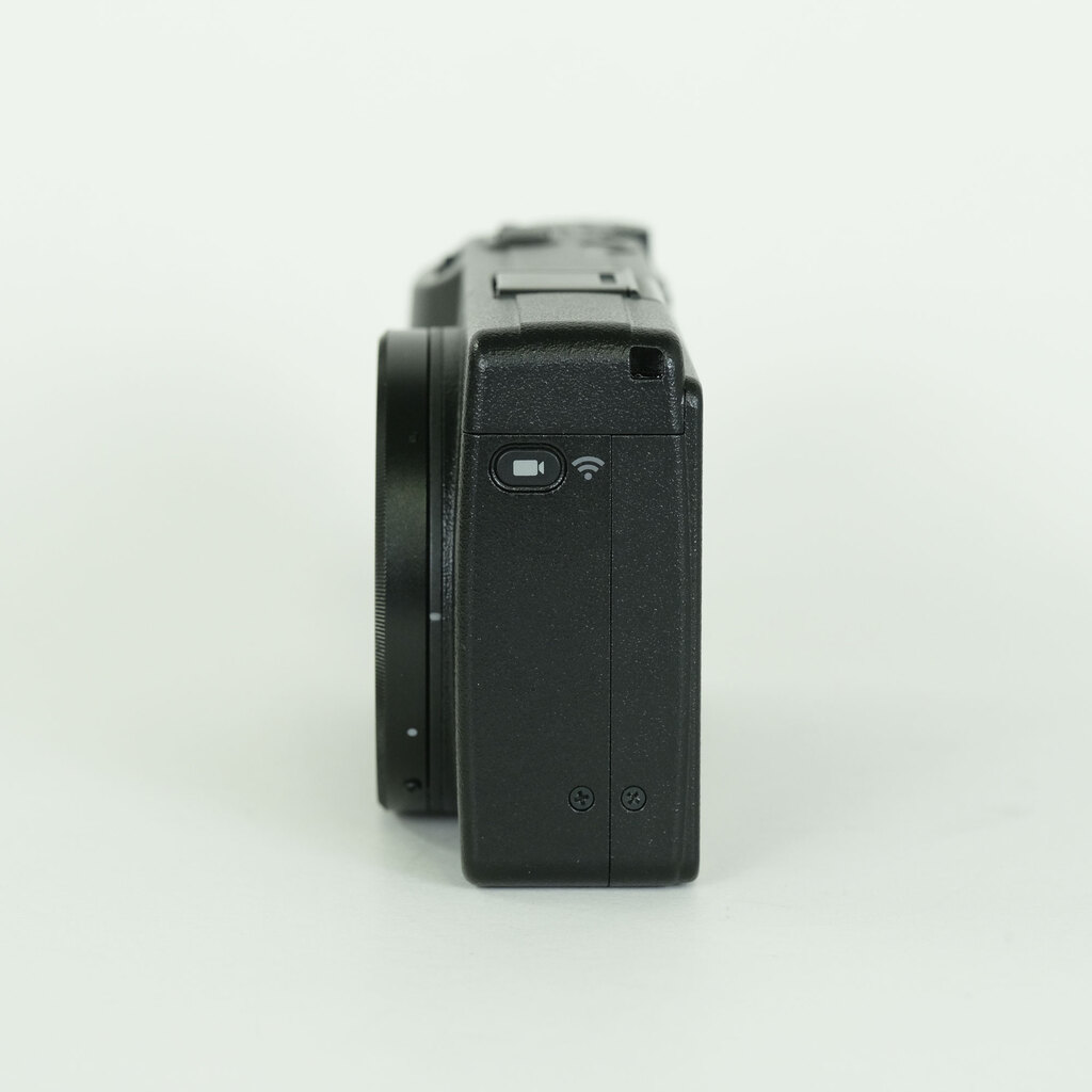 RICOH GR IIIx