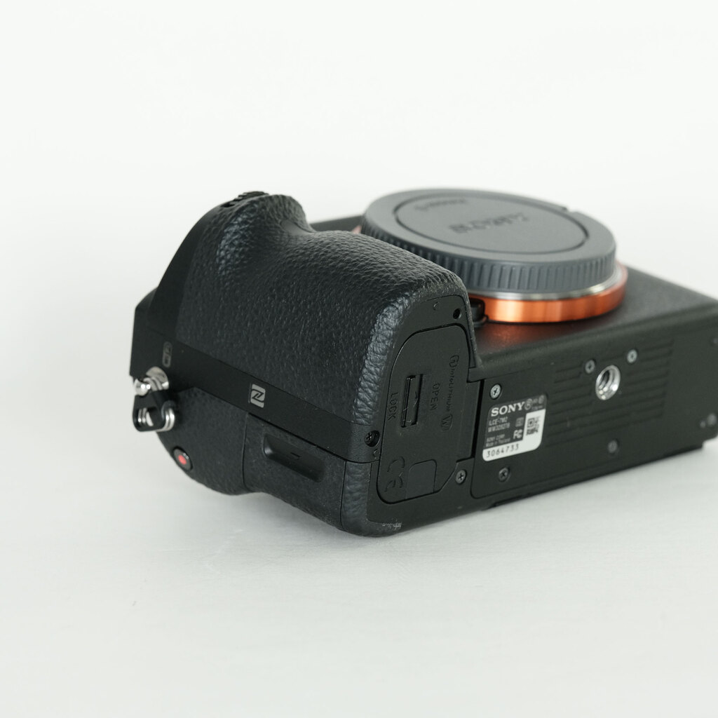 SONY α7 II（ILCE-7M2）