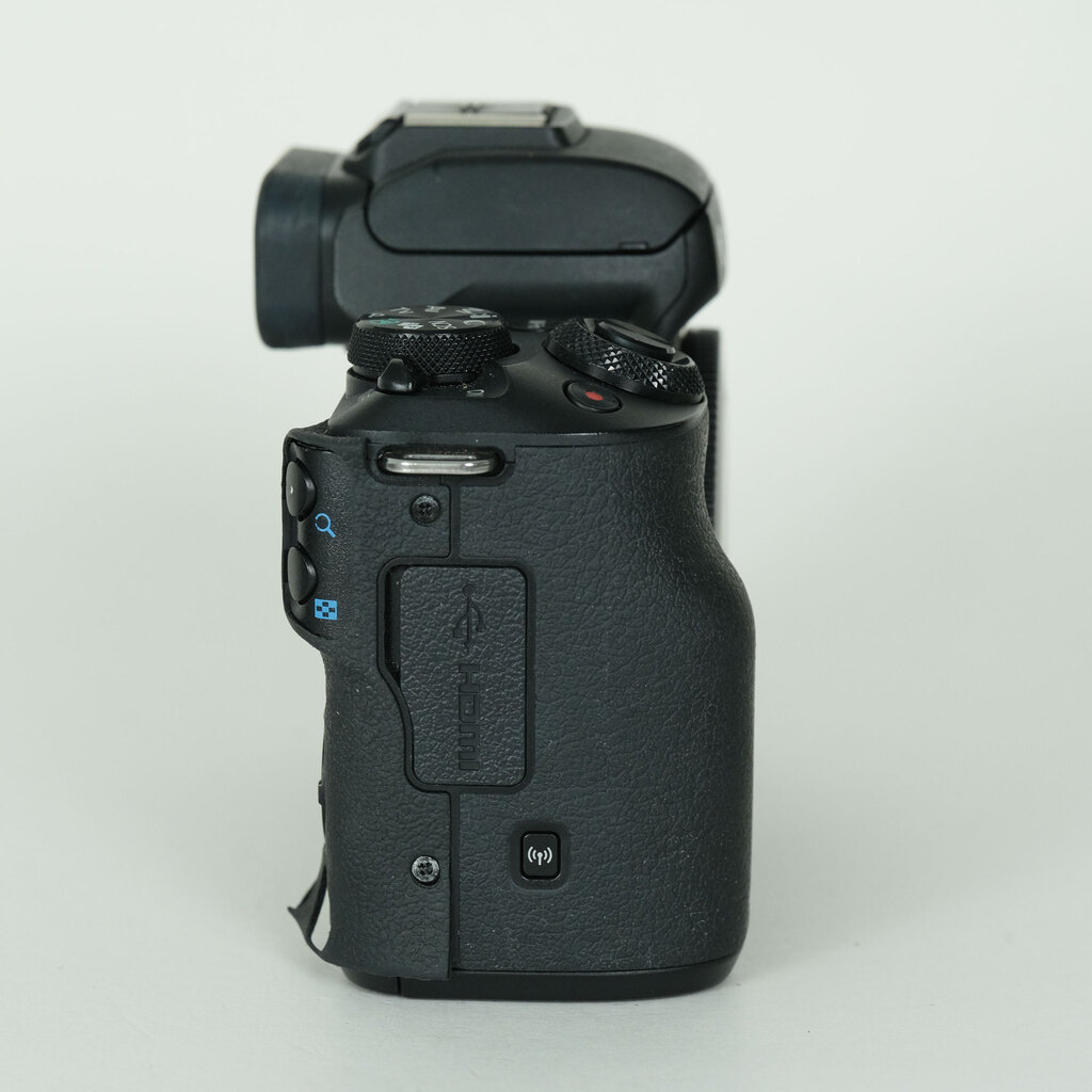 Canon EOS Kiss Mの出品 | ONE SCENE（ワンシーン）
