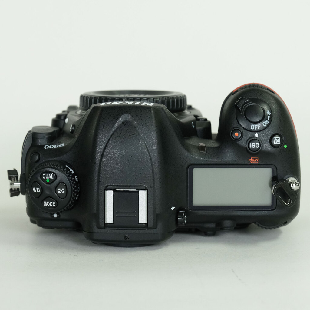 Nikon D500