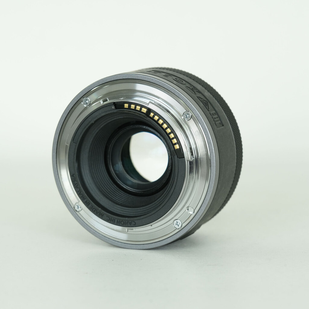 Canon RF50mm F1.8 STM