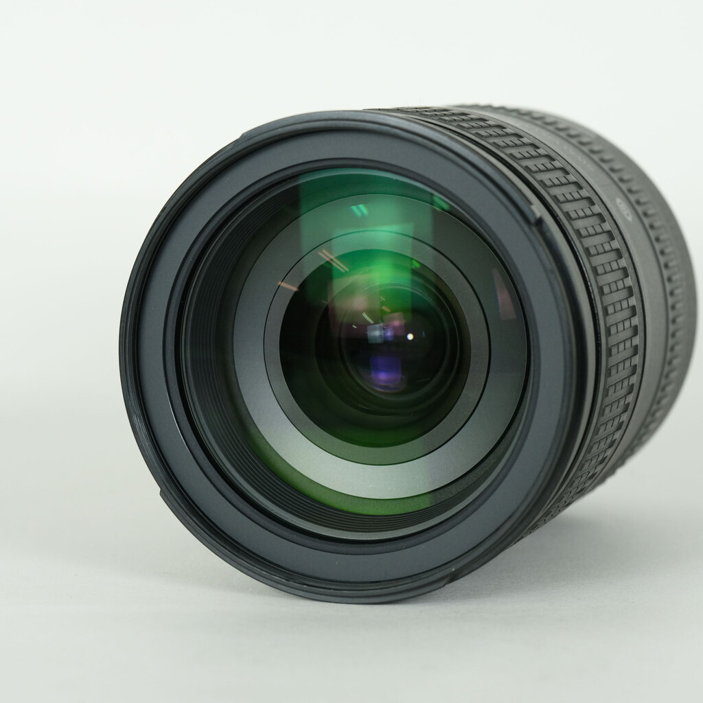 Nikon AF-S NIKKOR 28-300mm f/3.5-5.6G ED VR