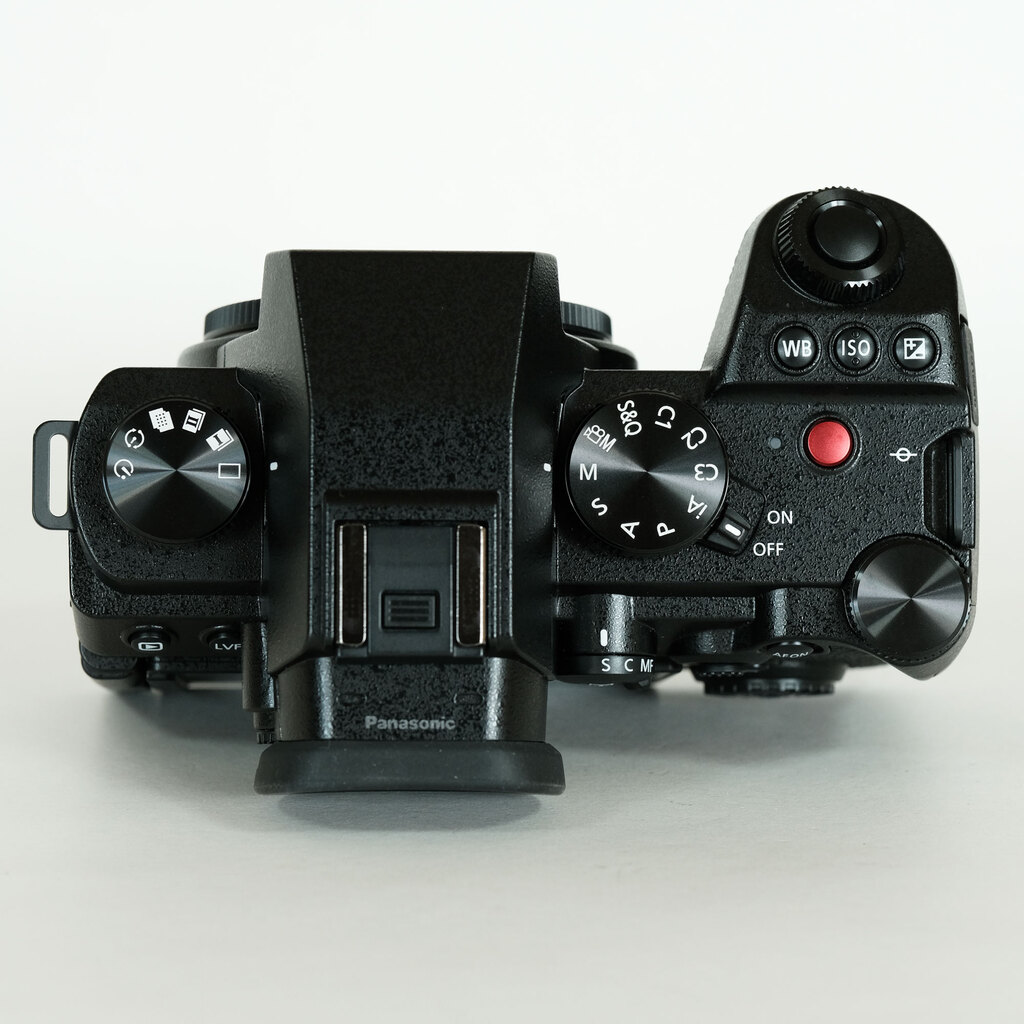 Panasonic LUMIX S5II DC-S5M2