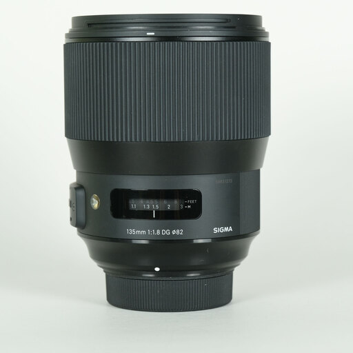 SIGMA 135mm F1.8 DG HSM｜Art [ニコンF用]
