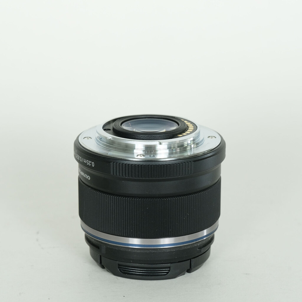 OLYMPUS M.ZUIKO DIGITAL 25mm F1.8 OLYMPUS M.ZUIKO DIGITAL 25mm F1.8