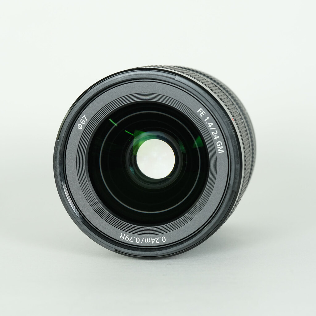 SONY FE 24mm F1.4 GM SEL24F14GMの出品 | ONE SCENE（ワンシーン）
