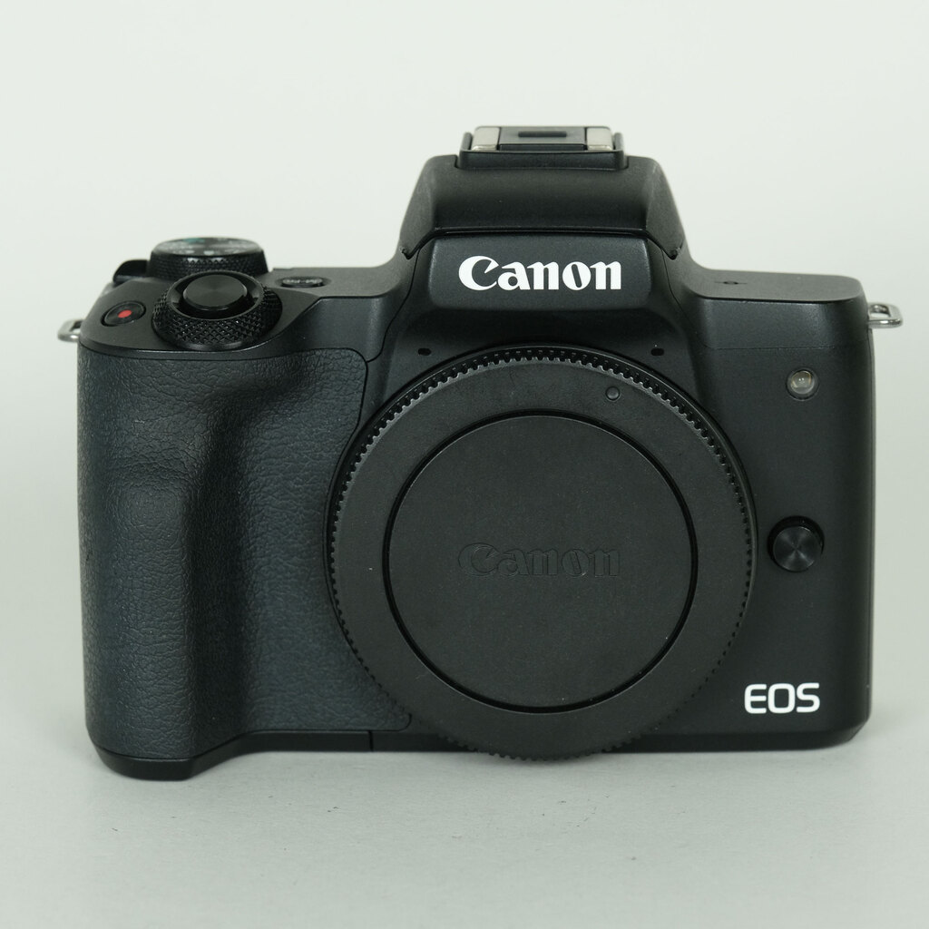 Canon EOS Kiss M Canon EOS Kiss M