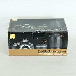 Nikon D5600