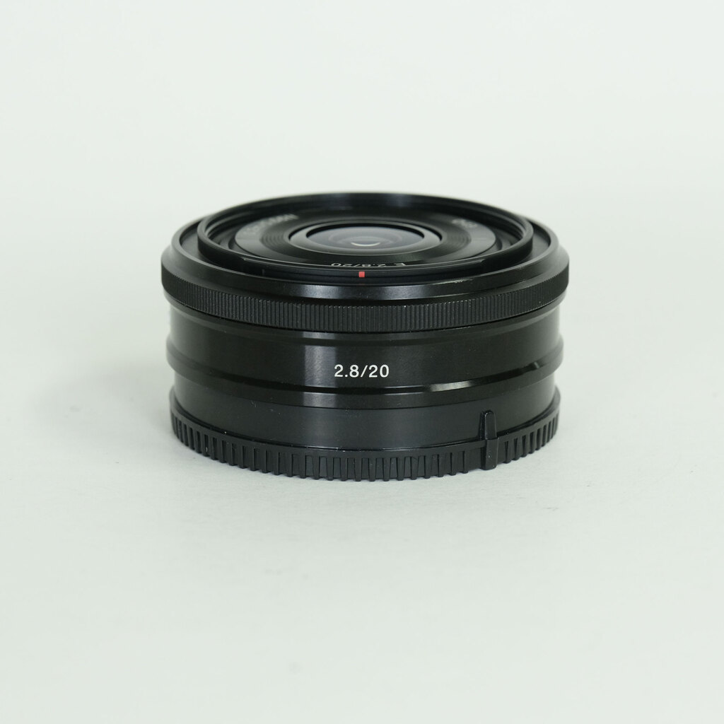 SONY E 20mm F2.8 SEL20F28