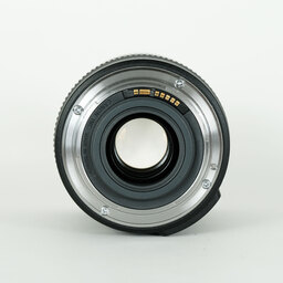 Canon EF-S18-135mm F3.5-5.6 IS