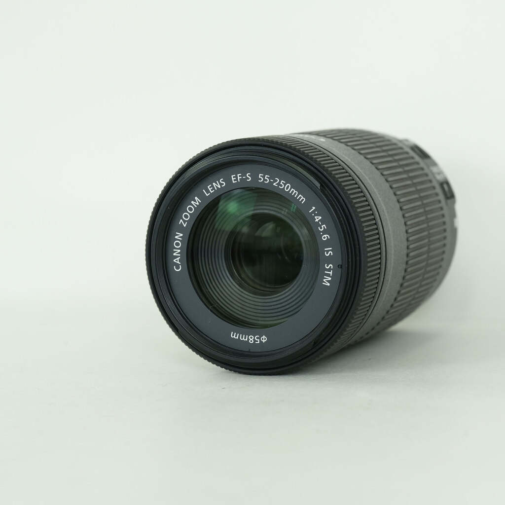 Canon EF-S55-250mm F4-5.6 IS STM