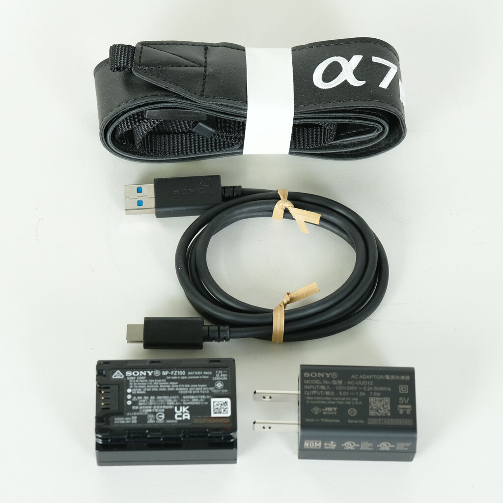 SONY α7 IV(ILCE-7M4) SONY α7 IV(ILCE-7M4)