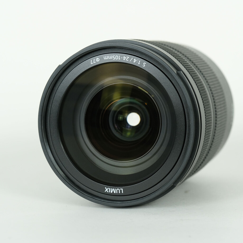 （中古）LUMIX Sレンズ 24-105mm F4 MACRO O.I.S. Panasonic LUMIX S 24-105mm F4 MACRO O.I.S.の出品 | ONE SCENE（ワン