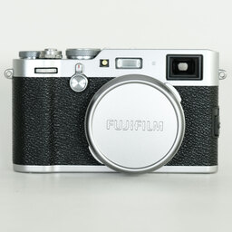 FUJIFILM X100F シルバー