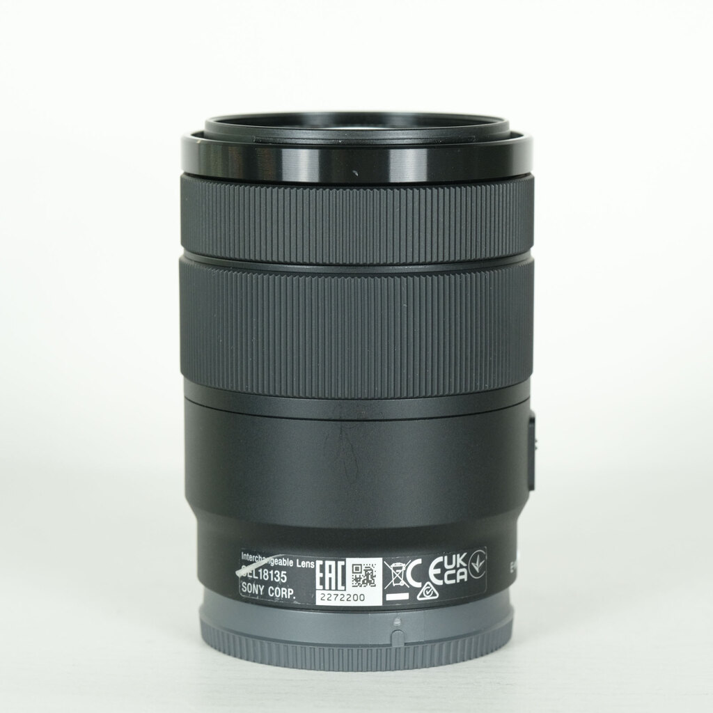 SONY E 18-135mm F3.5-5.6 OSS SEL18135の出品 | ONE SCENE（ワンシーン）
