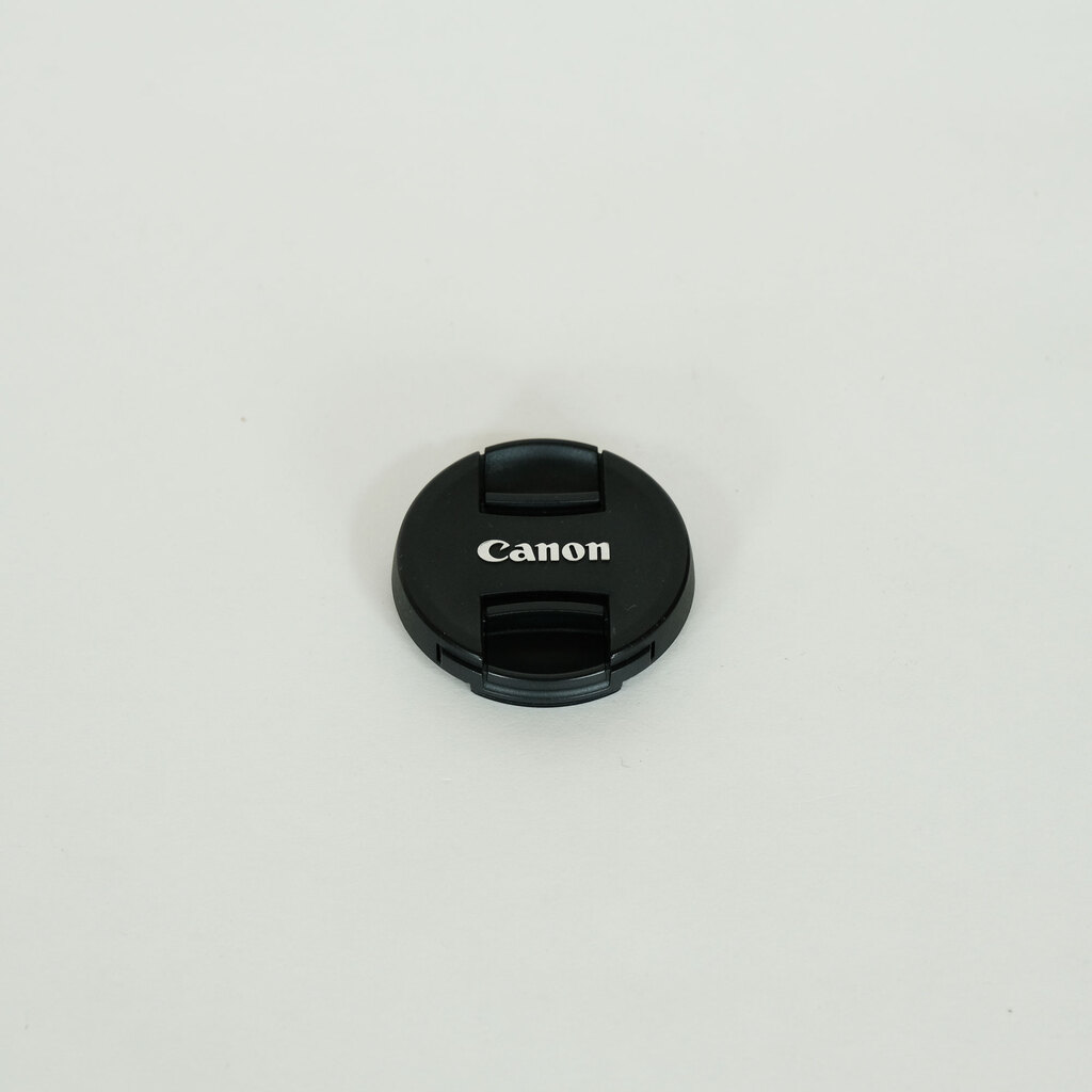 Canon RF35mm F1.8 MACRO IS STM