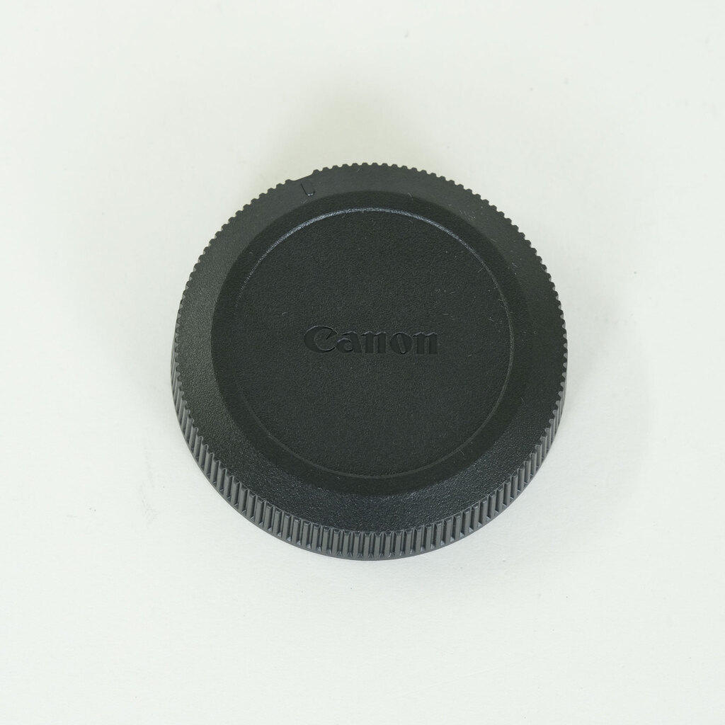 Canon RF50mm F1.8 STM