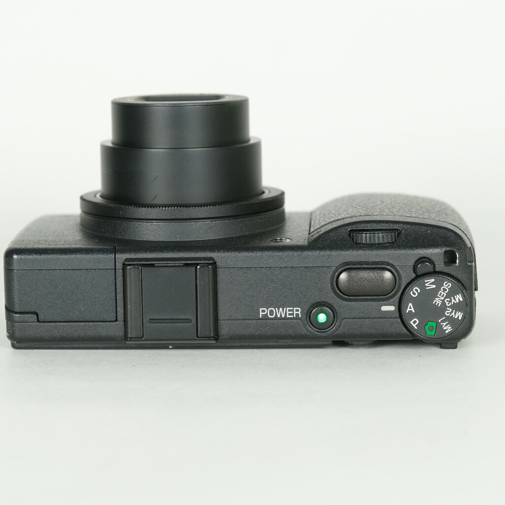 RICOH GR DIGITAL IIIの出品 | ONE SCENE（ワンシーン）