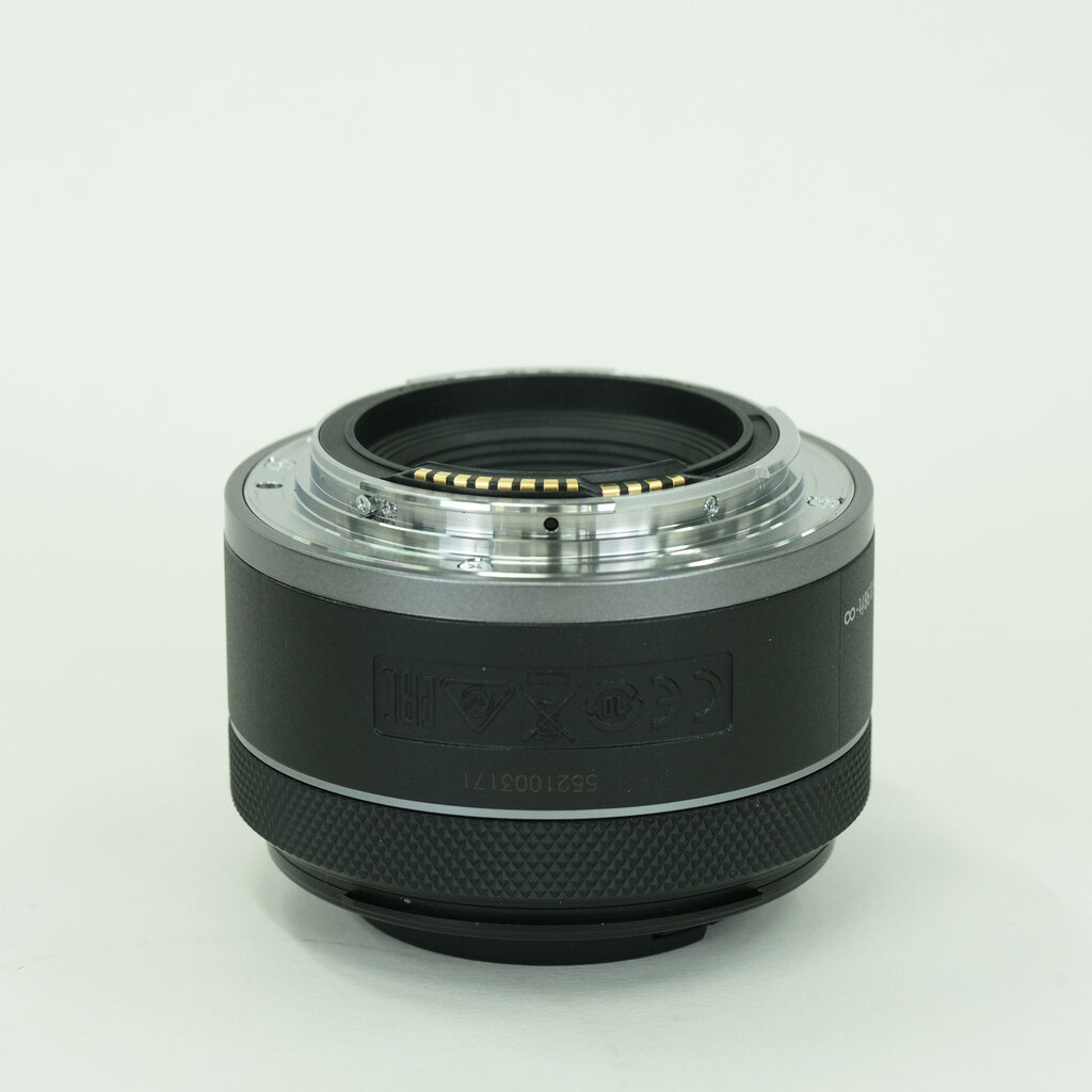 Canon RF50mm F1.8 STM Canon RF50mm F1.8 STM