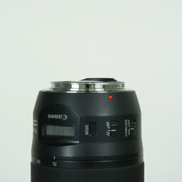 Canon EF70-300mm F4-5.6 IS II USM Canon EF70-300mm F4-5.6 IS II USM