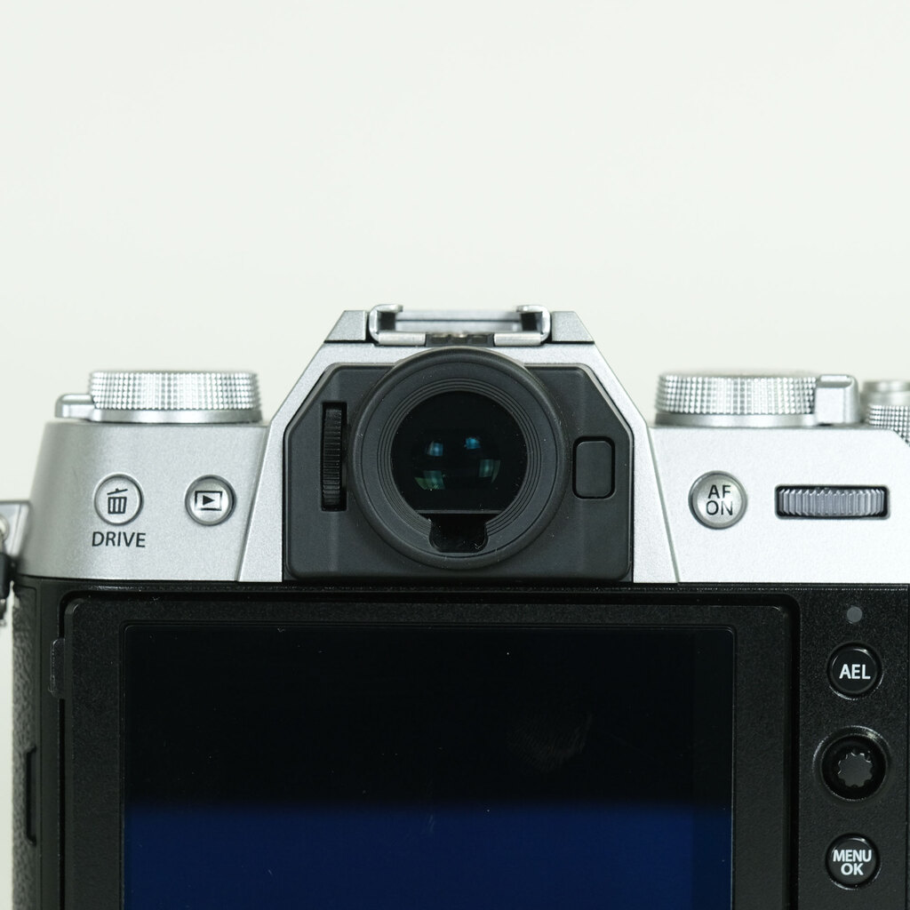 FUJIFILM X-T50