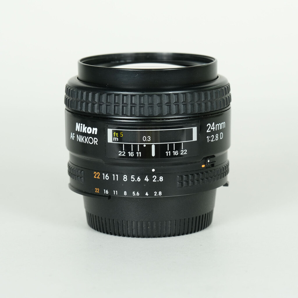 Nikon Ai AF Nikkor 24mm F2.8D