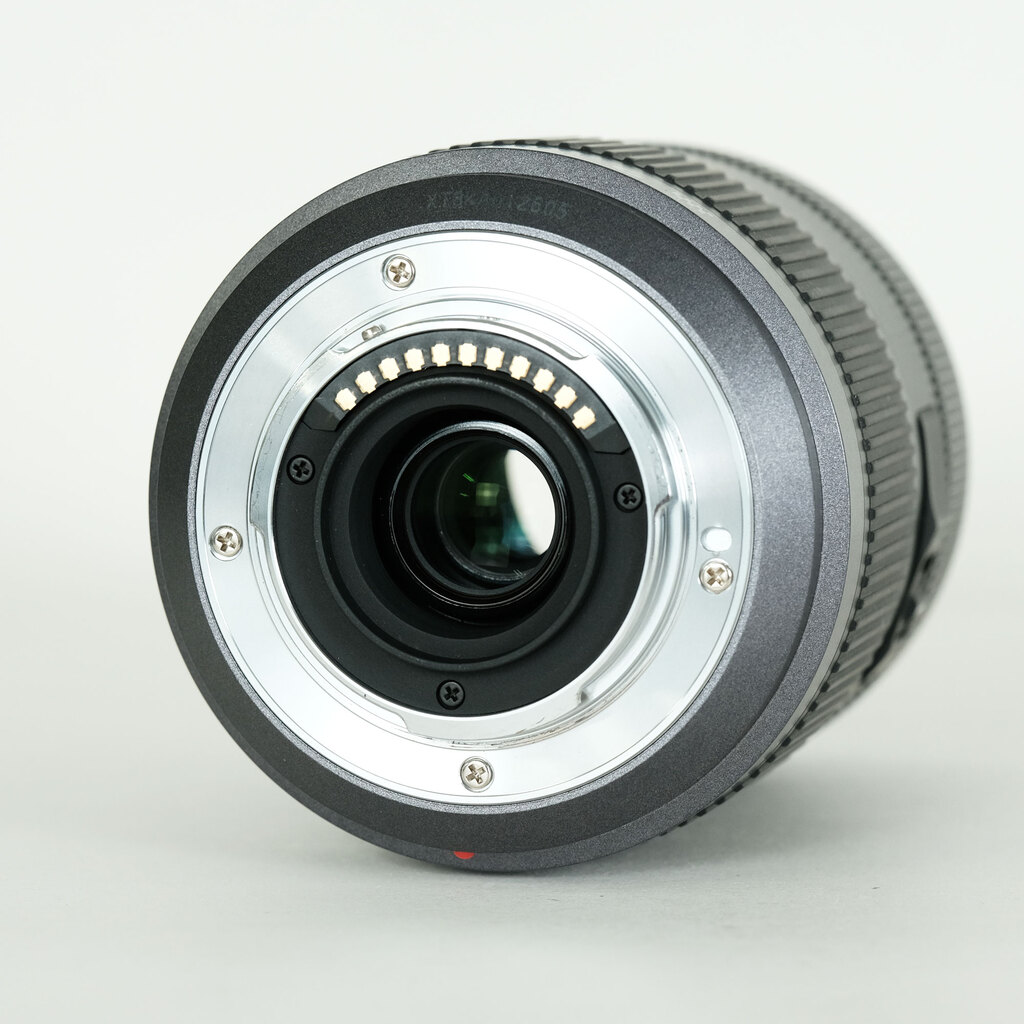 Panasonic LUMIX G VARIO 45-200mm F4.0-F5.6 MEGA O.I.S. H-FS045200