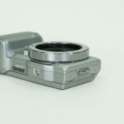 SONY α NEX-5N ボディ シルバー SONY α NEX-5N ボディ シルバー