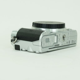 Nikon Nikon1 J5 ボディ シルバー Nikon Nikon1 J5 ボディ シルバー