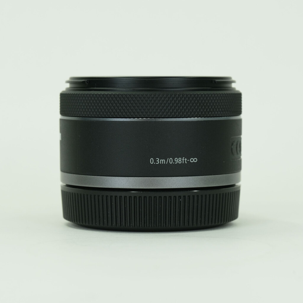 Canon RF50mm F1.8 STM Canon RF50mm F1.8 STM