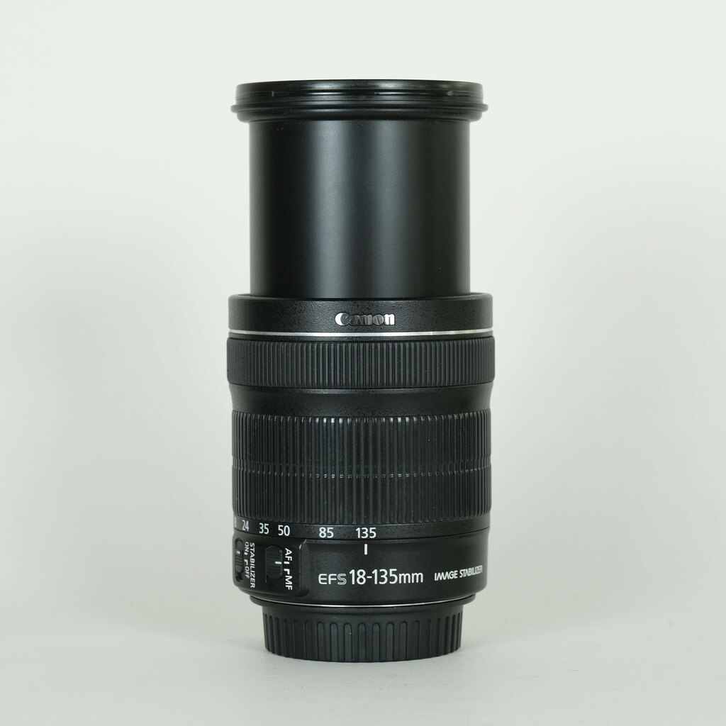 Canon EF-S18-135mm F3.5-5.6 IS STM
