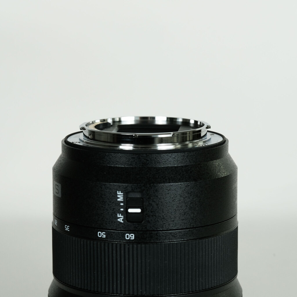 Panasonic LUMIX S 20-60mm F3.5-5.6