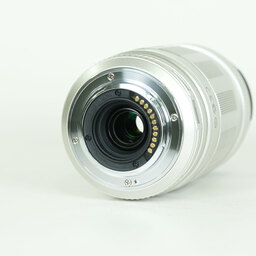 OLYMPUS M.ZUIKO ED75-300mm F4.8-6.7 シルバー