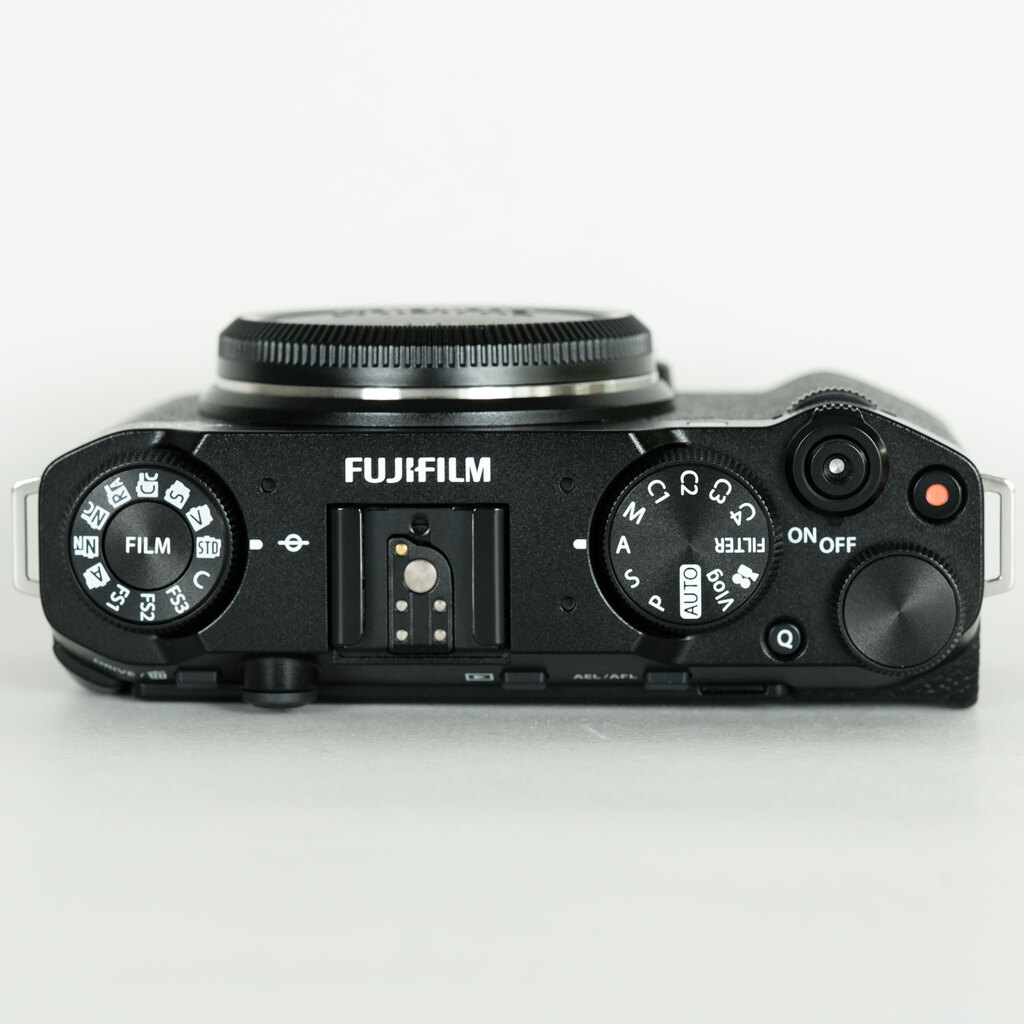 FUJIFILM X-M5 FUJIFILM X-M5