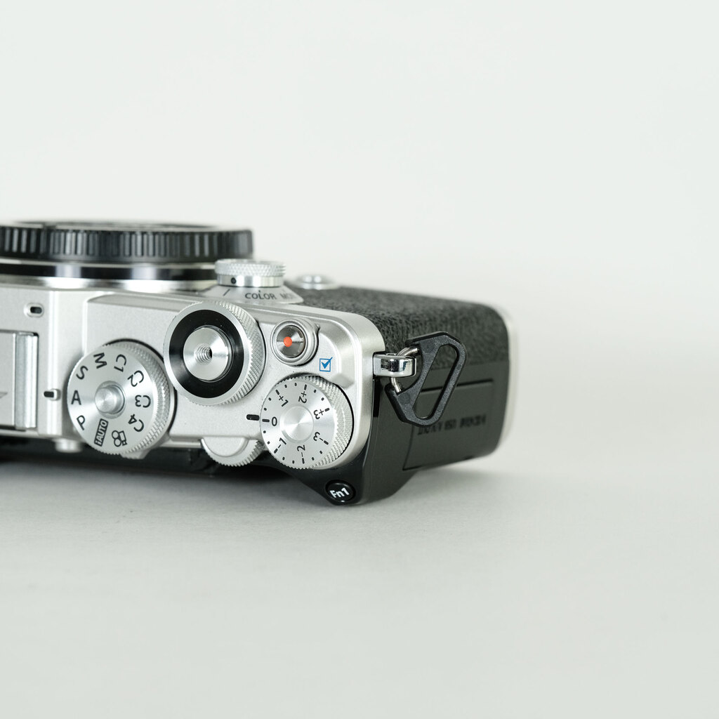 OLYMPUS PEN-F