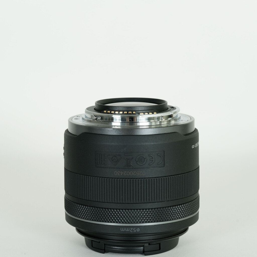 Canon RF35mm F1.8 MACRO IS STM