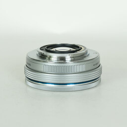 OLYMPUS M.ZUIKO DIGITAL ED 14-42mm F3.5-5.6 EZ シルバー