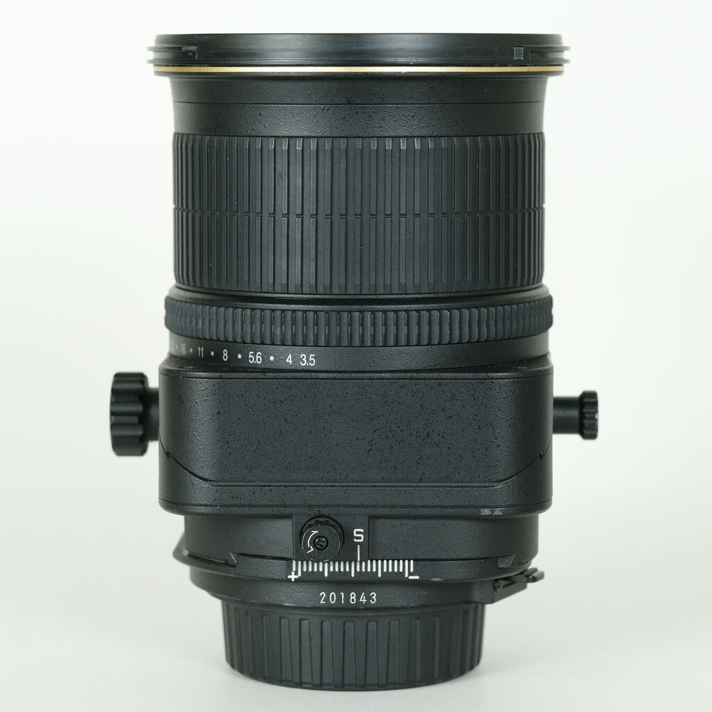 Nikon PC-E NIKKOR 24mm f/3.5D ED Nikon PC-E NIKKOR 24mm f/3.5D ED